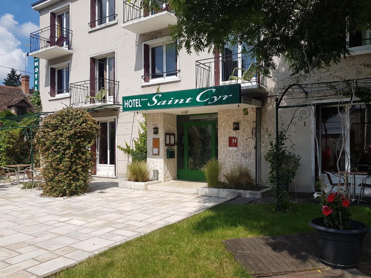 Logis Hotel Saint Cyr La Ferté-Saint-Cyr Exterior foto
